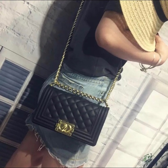 Luxury style crossbody bag - Picture 2 of 3